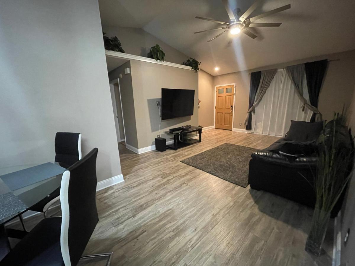 Cozy 3 Bedroom Home Close To Everything In Tampa! Zewnętrze zdjęcie